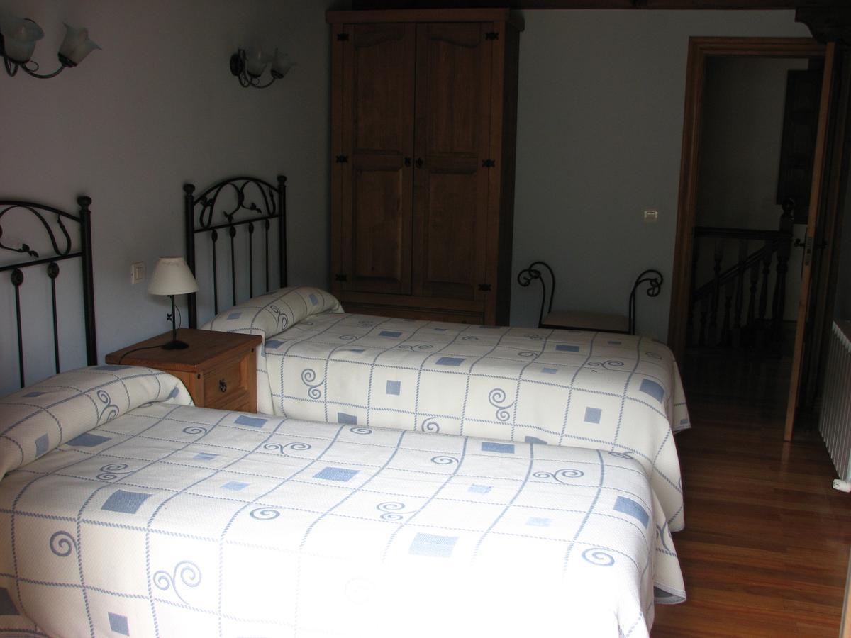 Viviendas Rurales Aldea De Dosamantes Pesaguero-La Parte Extérieur photo